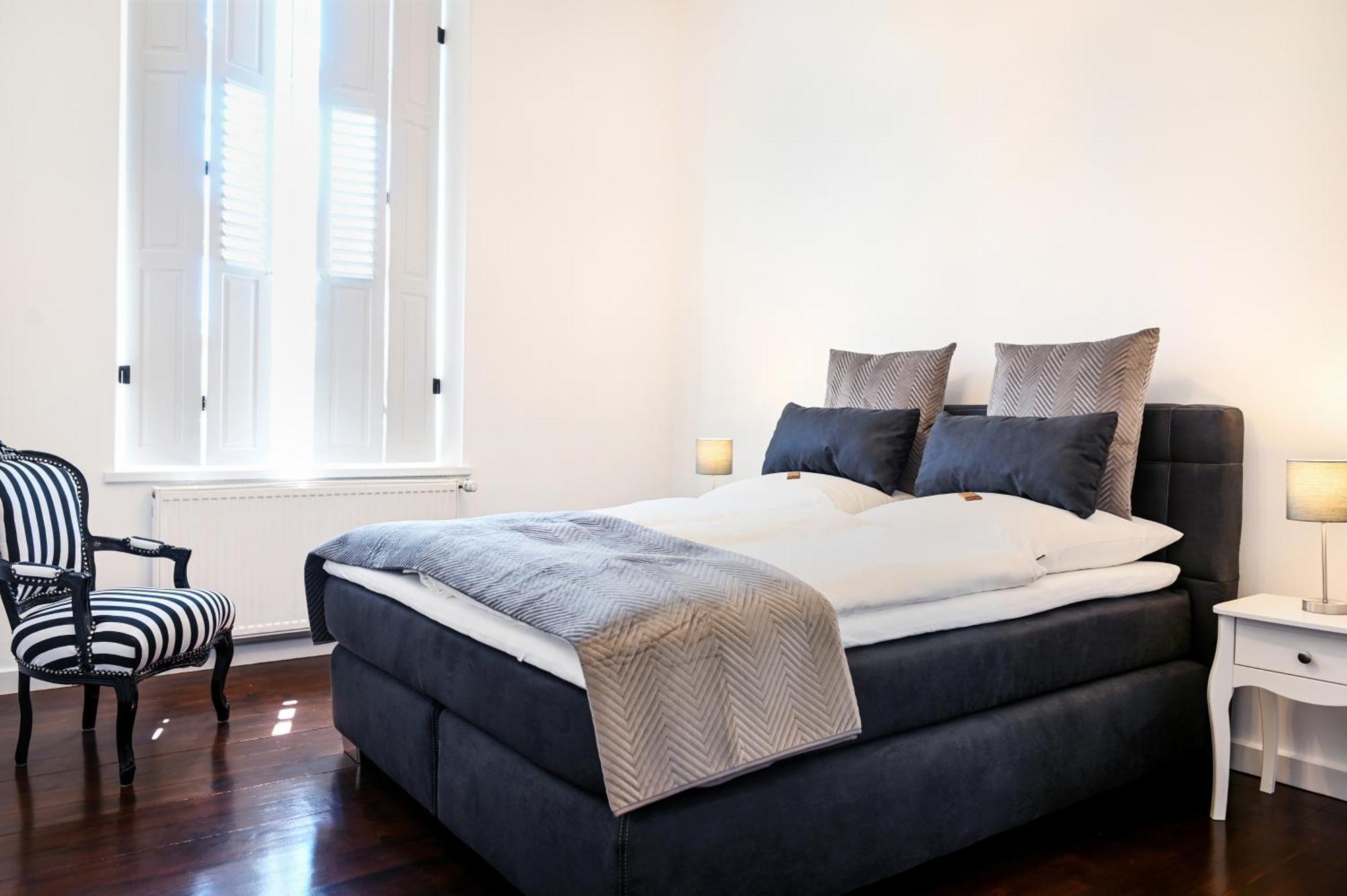 Insel-Apartment Im Herrenhaus Rheinblick Xanten Ngoại thất bức ảnh